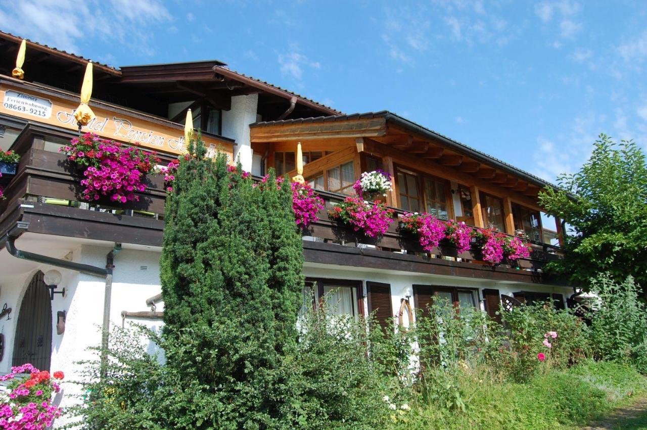 Hotel - Pension - Heidelberg Inkl. Chiemgaukarte ルーポルディング エクステリア 写真