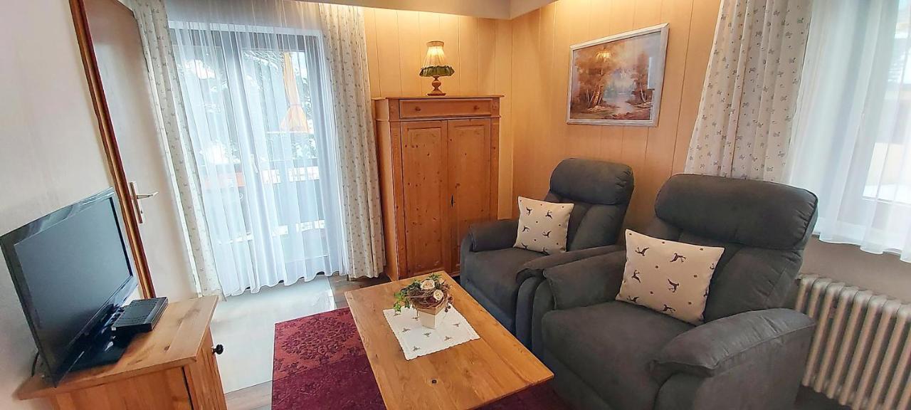 Hotel - Pension - Heidelberg Inkl. Chiemgaukarte ルーポルディング エクステリア 写真