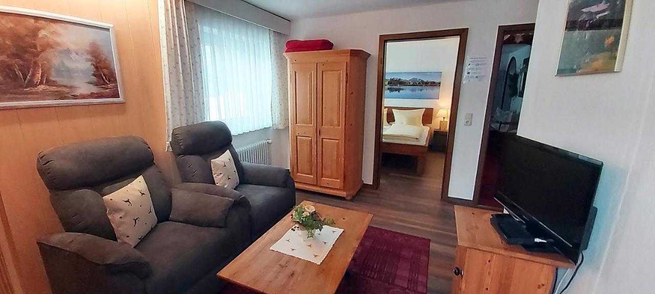 Hotel - Pension - Heidelberg Inkl. Chiemgaukarte ルーポルディング エクステリア 写真