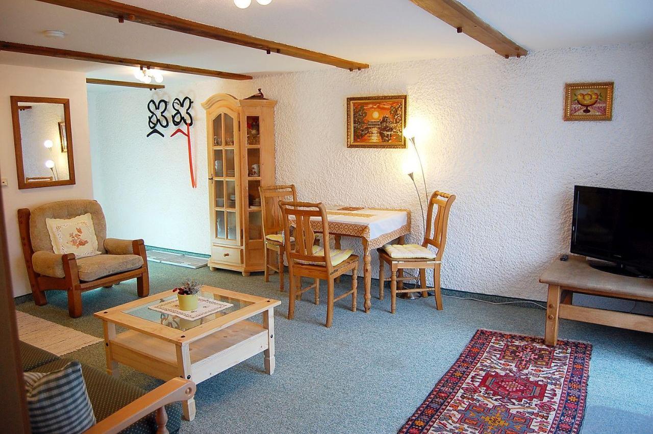 Hotel - Pension - Heidelberg Inkl. Chiemgaukarte ルーポルディング エクステリア 写真