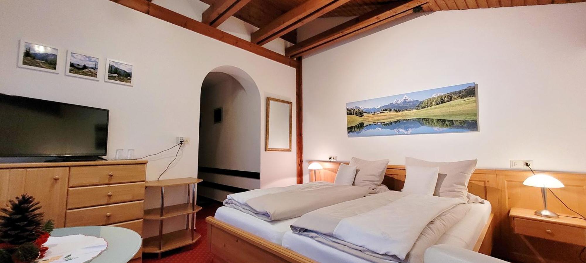 Hotel - Pension - Heidelberg Inkl. Chiemgaukarte ルーポルディング エクステリア 写真